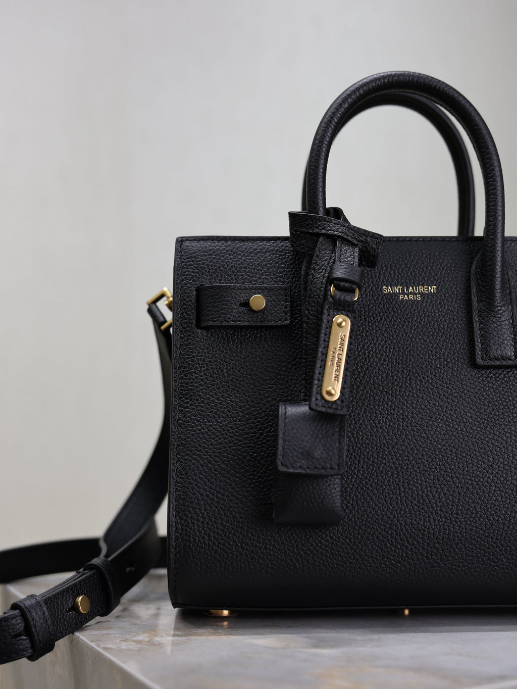 Sac De Jour Nano 22cm Black Grain Cowhide GHW