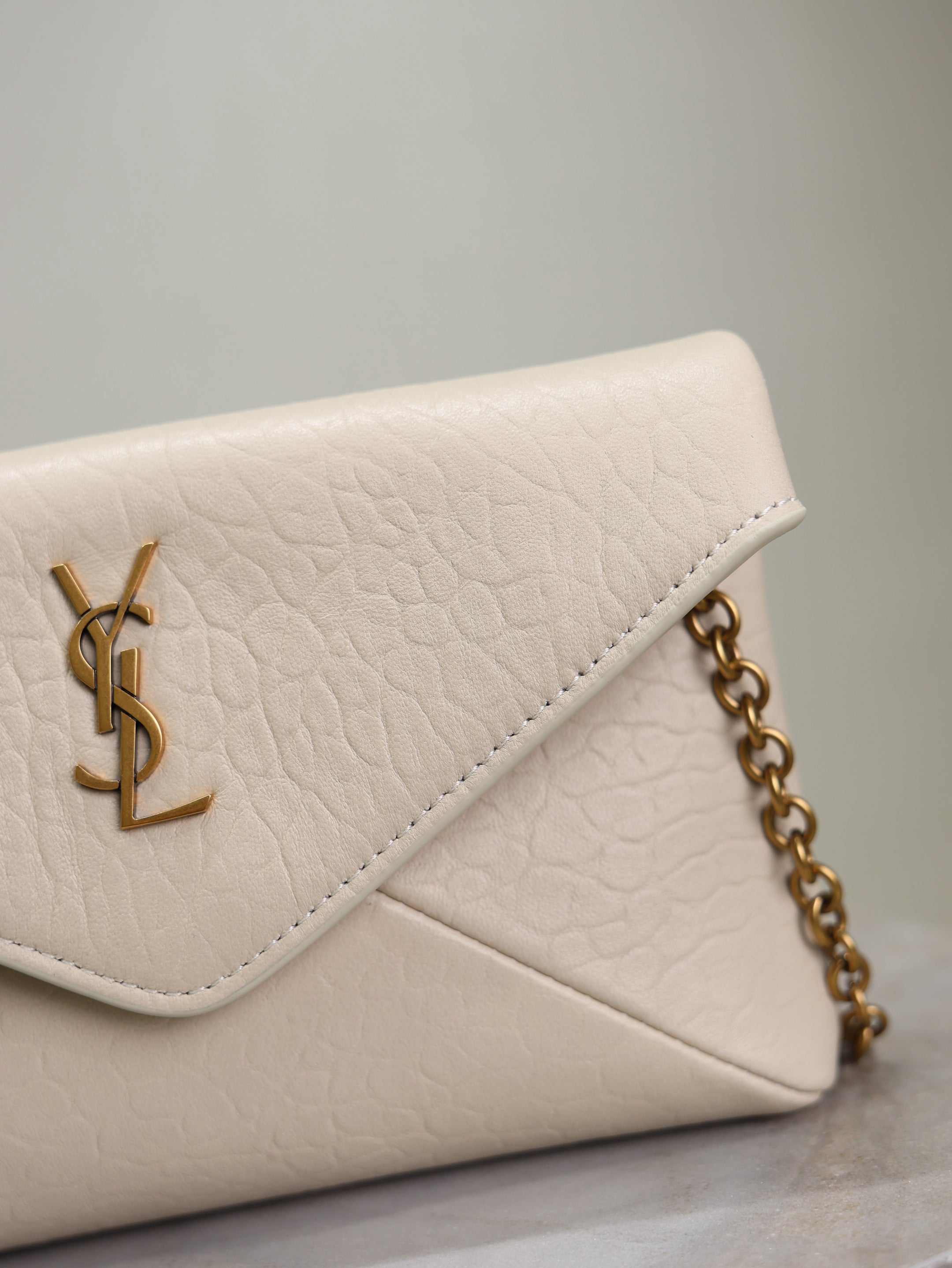 Calypso Bag 19cm White Elephant Leather