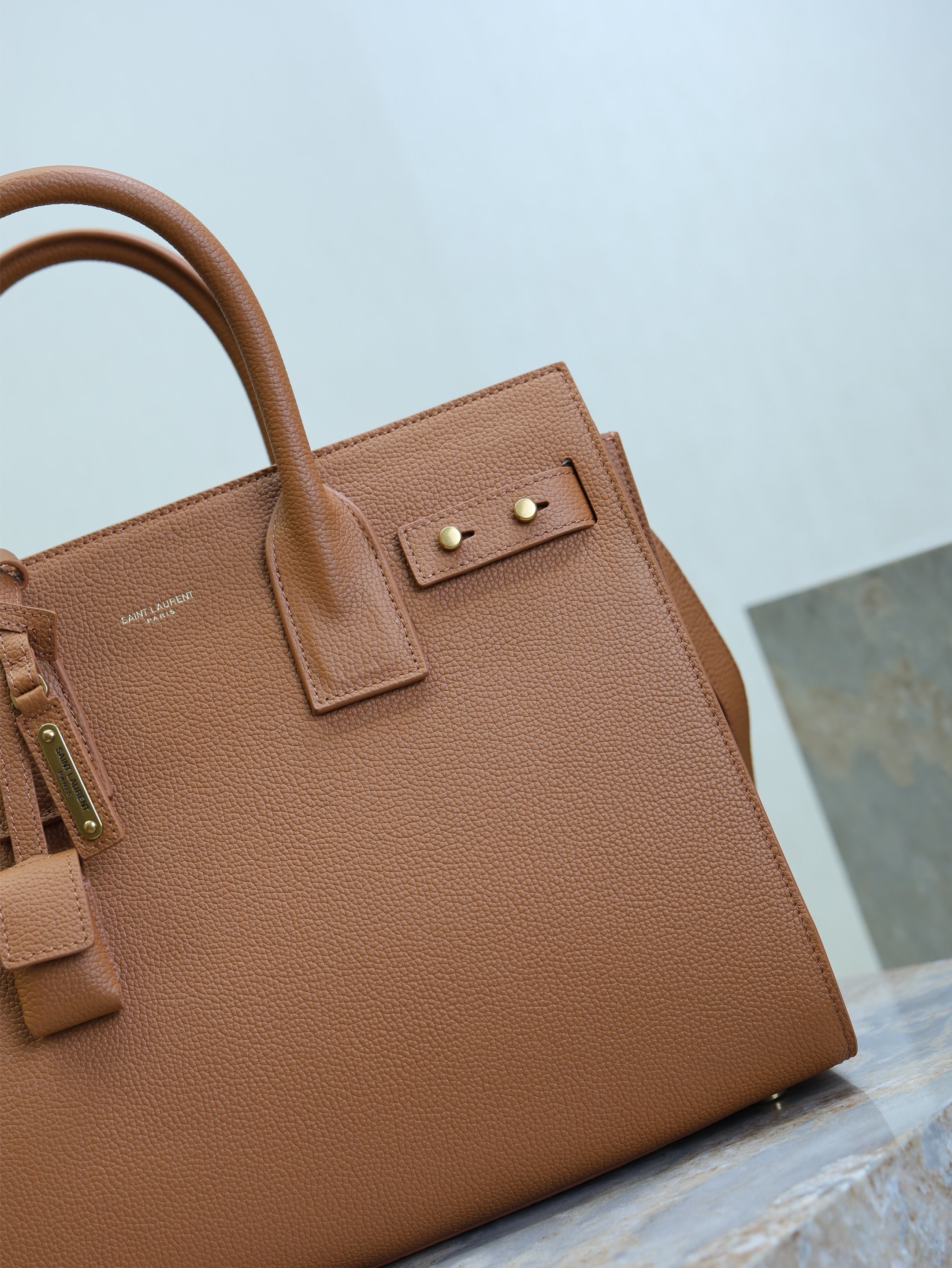 Sac De Jour Nano 32cm Brown Grain Cowhide GHW