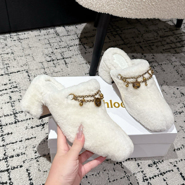 Chloe Covered Fur Slippers White Wool 514328
