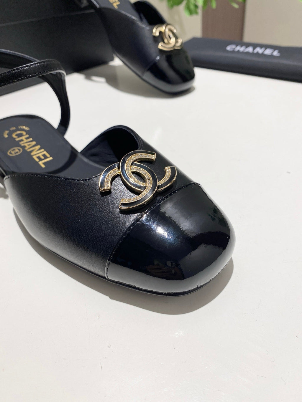 CC 25P Double-Buckle Mary Jane Sandals Black Sheepskin 466991