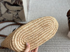 LOE 27 SUMMER WOVEN BASKET IN NATURAL RAFFIA