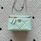 Chanel 2025 Vanity 17cm Bag Mint Green Caviar Leather 320297