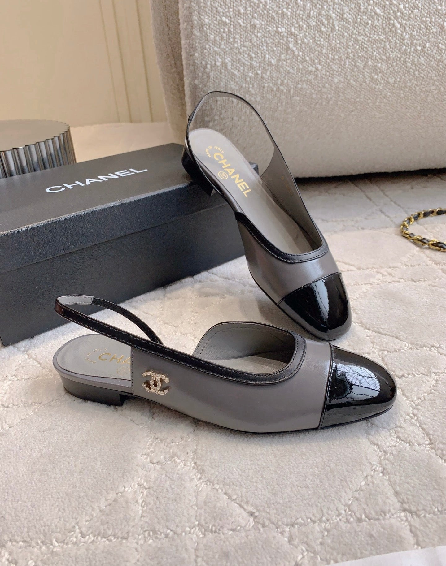 CC Cap Toe Slingback Black Gray Lambskin 404282