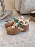 UGG Lanxuryee Cow Sneaker Brown Suede Shearling Lining 516901