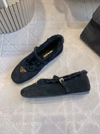 Pra 2025 Fur-lined Flat Black Suede Wool 557120
