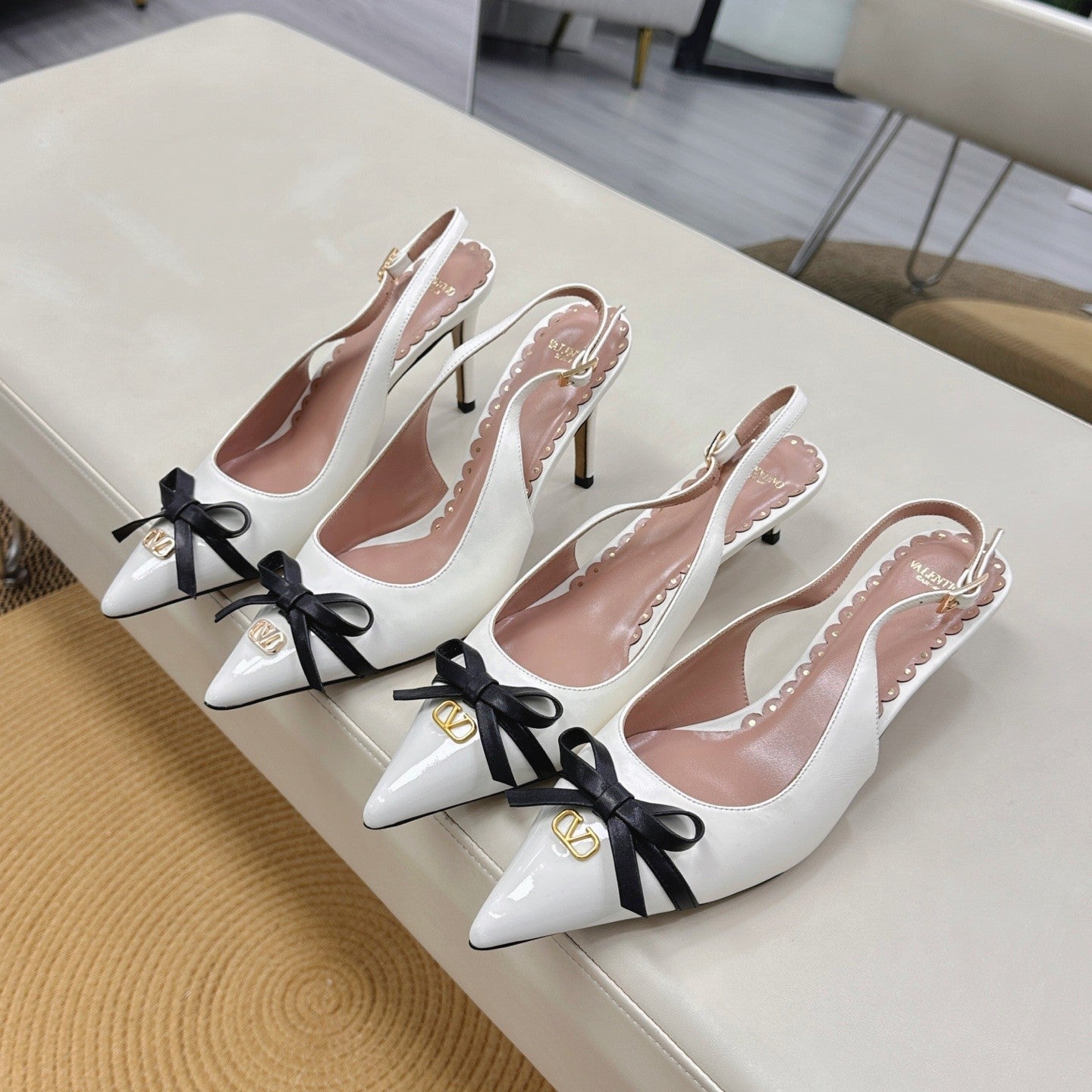 Bepointy Slingback Pumps Bow In White Cowhide And Patent Leather Pale Pink Sheepskin Linning 304260