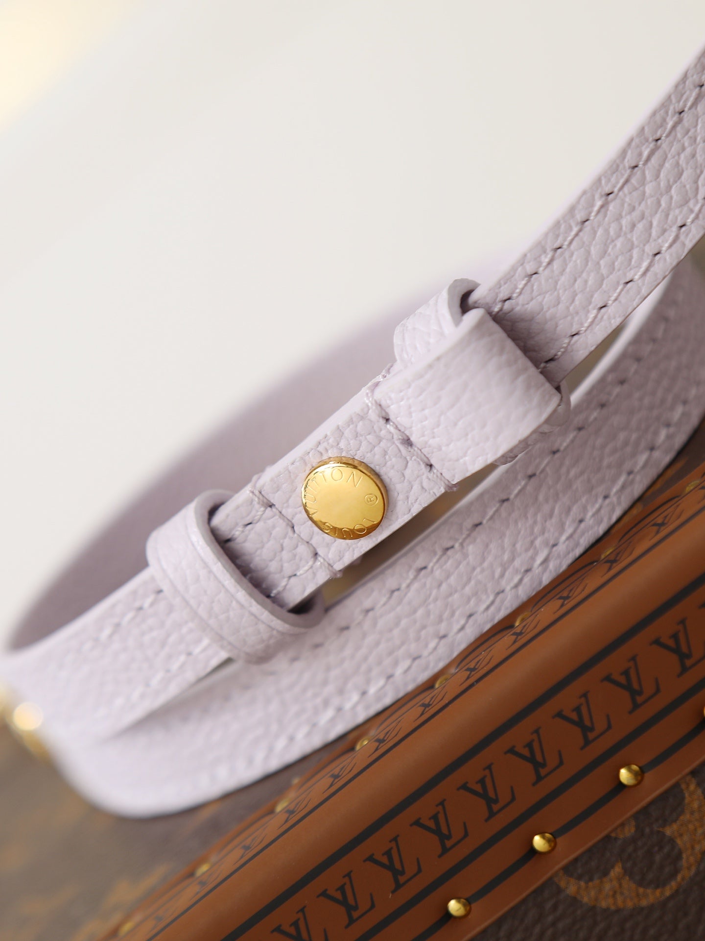 LV Wallet On Chain Ivy 23.5cm Pink Embossed Cowhide GHW