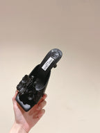 Jimmy Choo Amita Flowers Sandal 4.5cm Black Sheepskin 659644