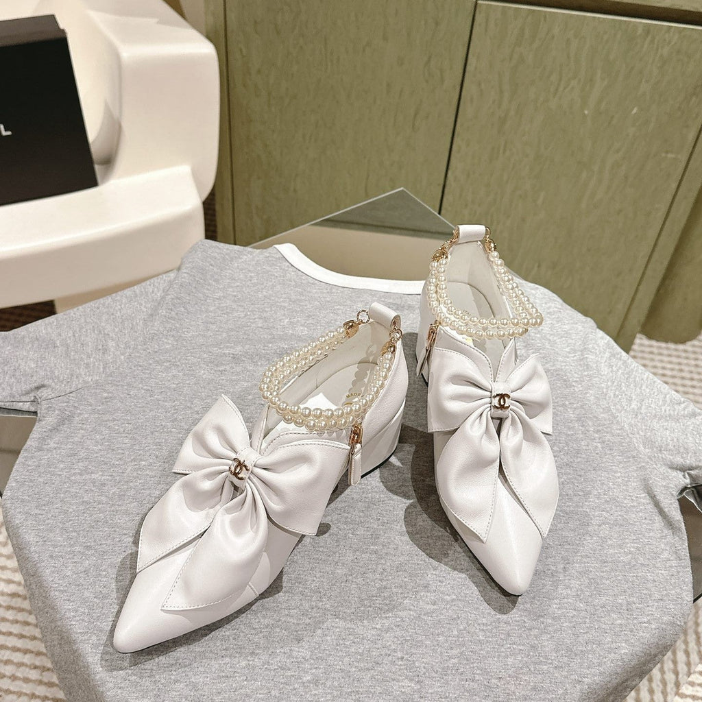 CC 24A Pearl Bow Slingbacks 65mm White Sheepskin 447467