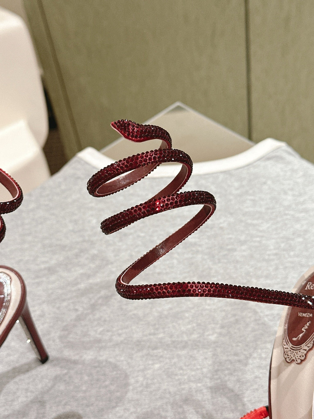 RC 25 Snake-Shaped High-Heeled Sandals Dark Red Silk Rhinestones 268061