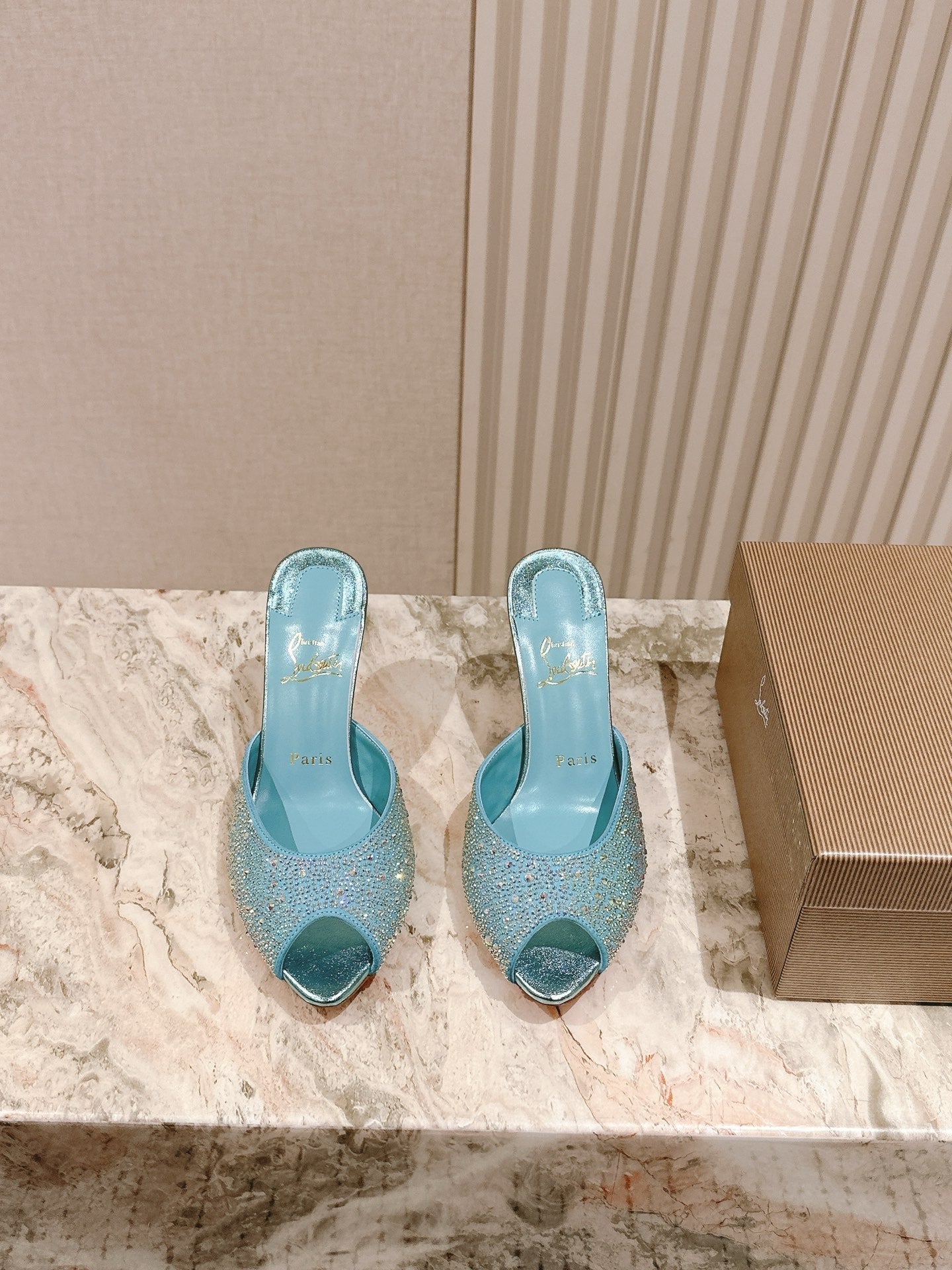 CL 25s Me Dolly Sandal Mule Heel Pump 85mm Blue Sheepskin 446689