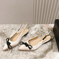 CC 25ss Bow Tie Slingbacks 20mm Beige Satin & Patent Leather 447410