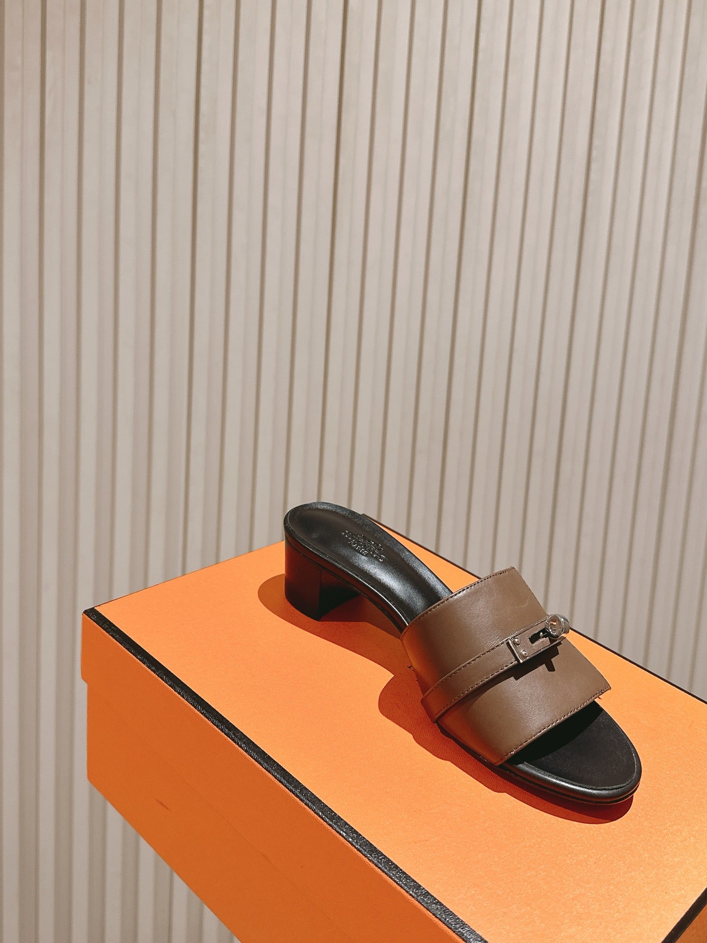 Gigi 50 Sandal Dark Brown Black Calfskin 445331