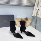 Alaia's new fall/winter ankle boots black suede 388513