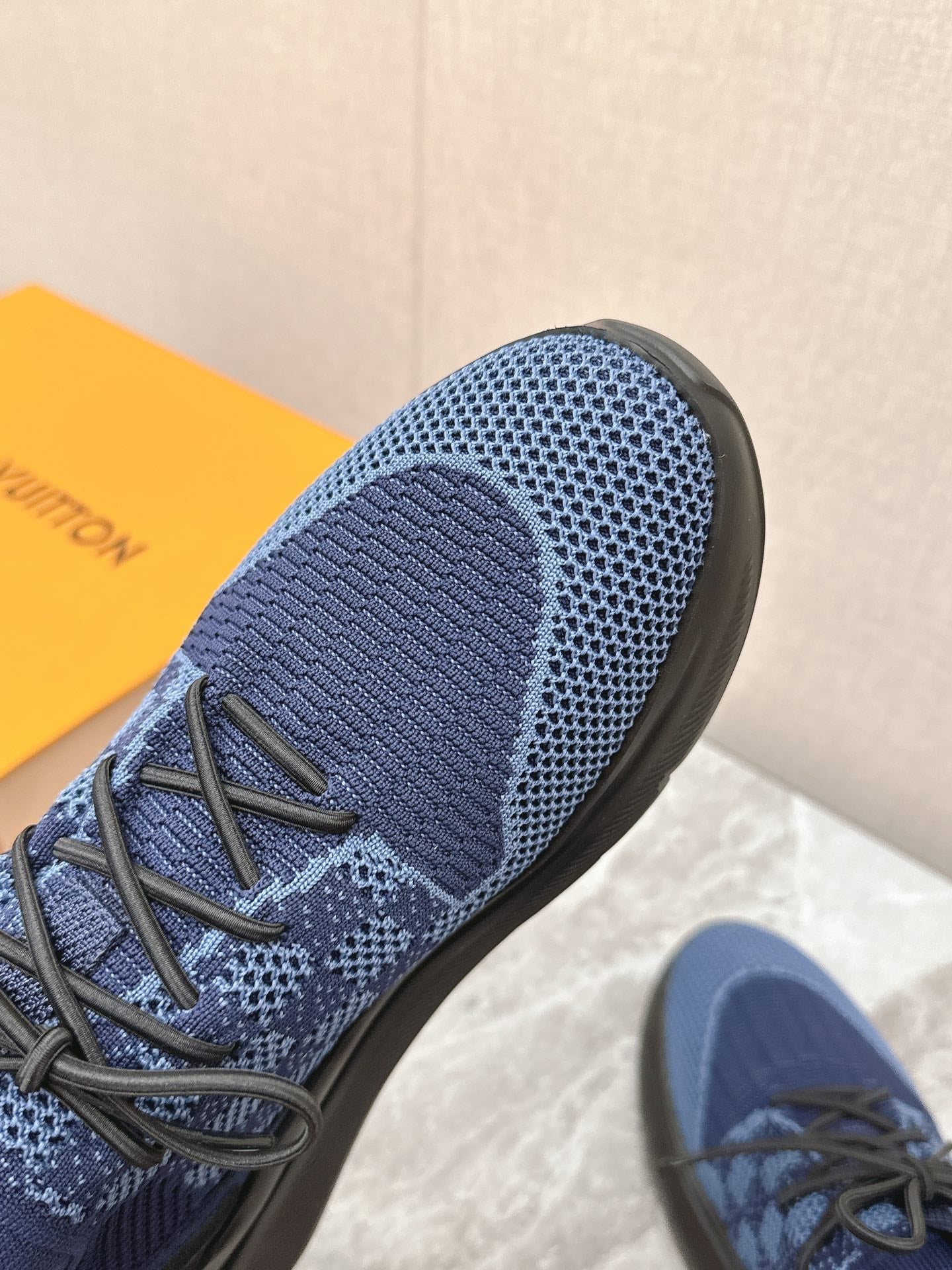 SNEAKERS IN MIDNIGHT BLUE DAMIER ELASTIC FABRIC