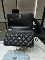 cc 25S Woc Top Handle 19cm Black Grained Calfskin Light Gold Hardware