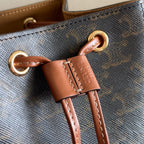 MICRO SAILOR 17 IN BLACK TRIOMPHE CANVAS AND BROWN CALFSKIN TRIM