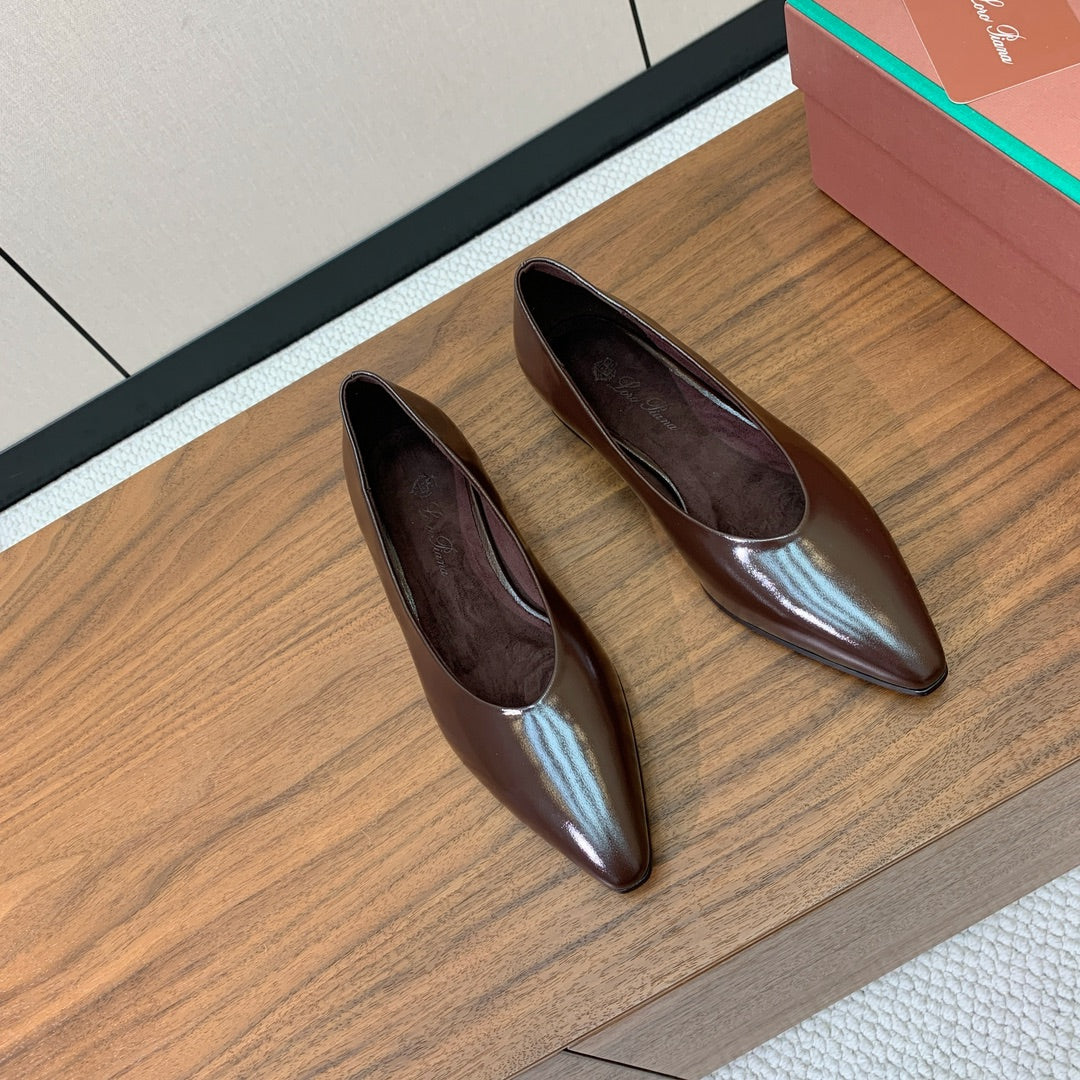 LP Rebecca Ballet Flats In Brown Patent Cowhide 474776