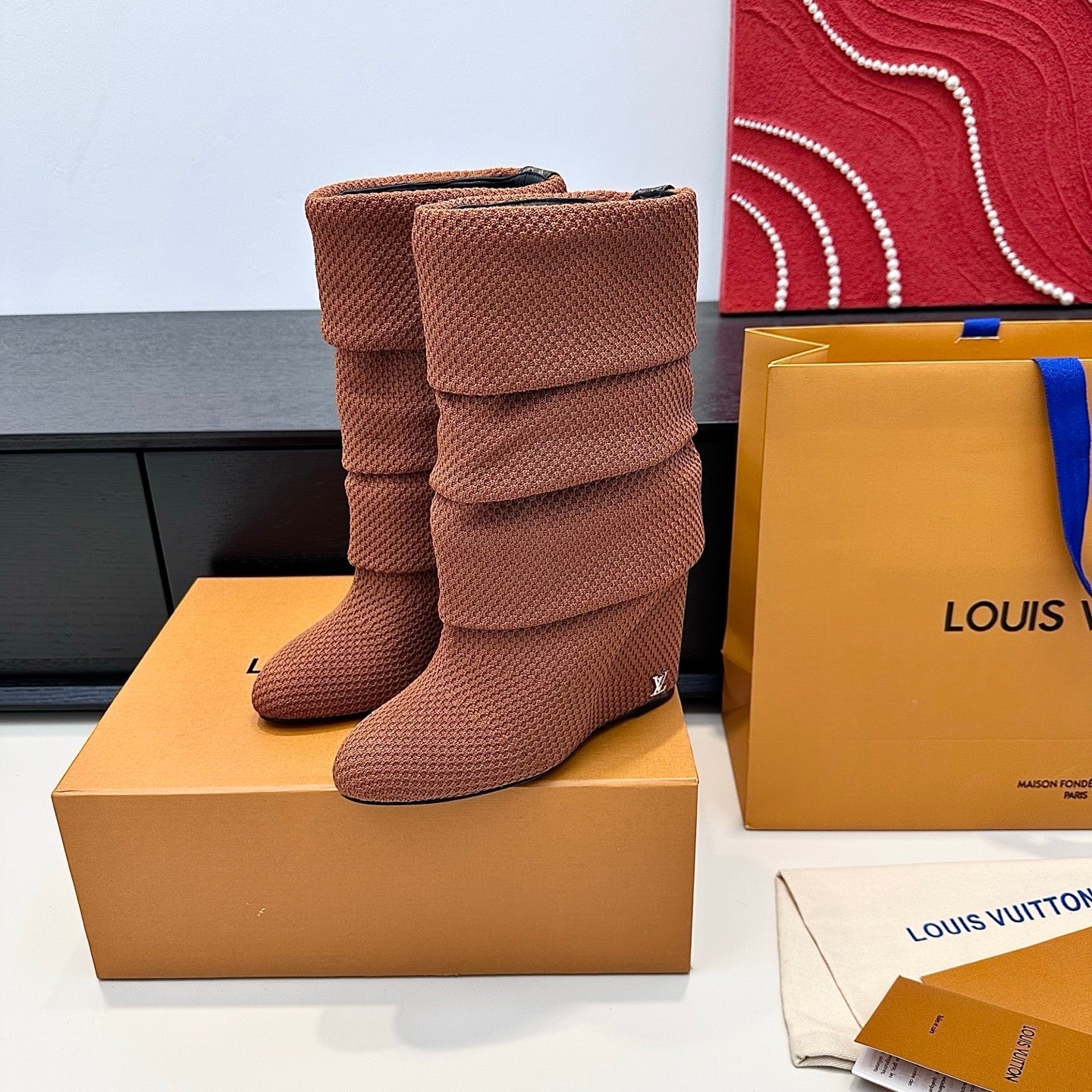 LV CSummer Mid Wedge Boot Brown Knit 542225