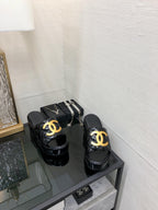 mule sandal 95 black quilted waxed leather