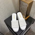 CC 26s Platform Slide White Raffia Sheepskin 688698