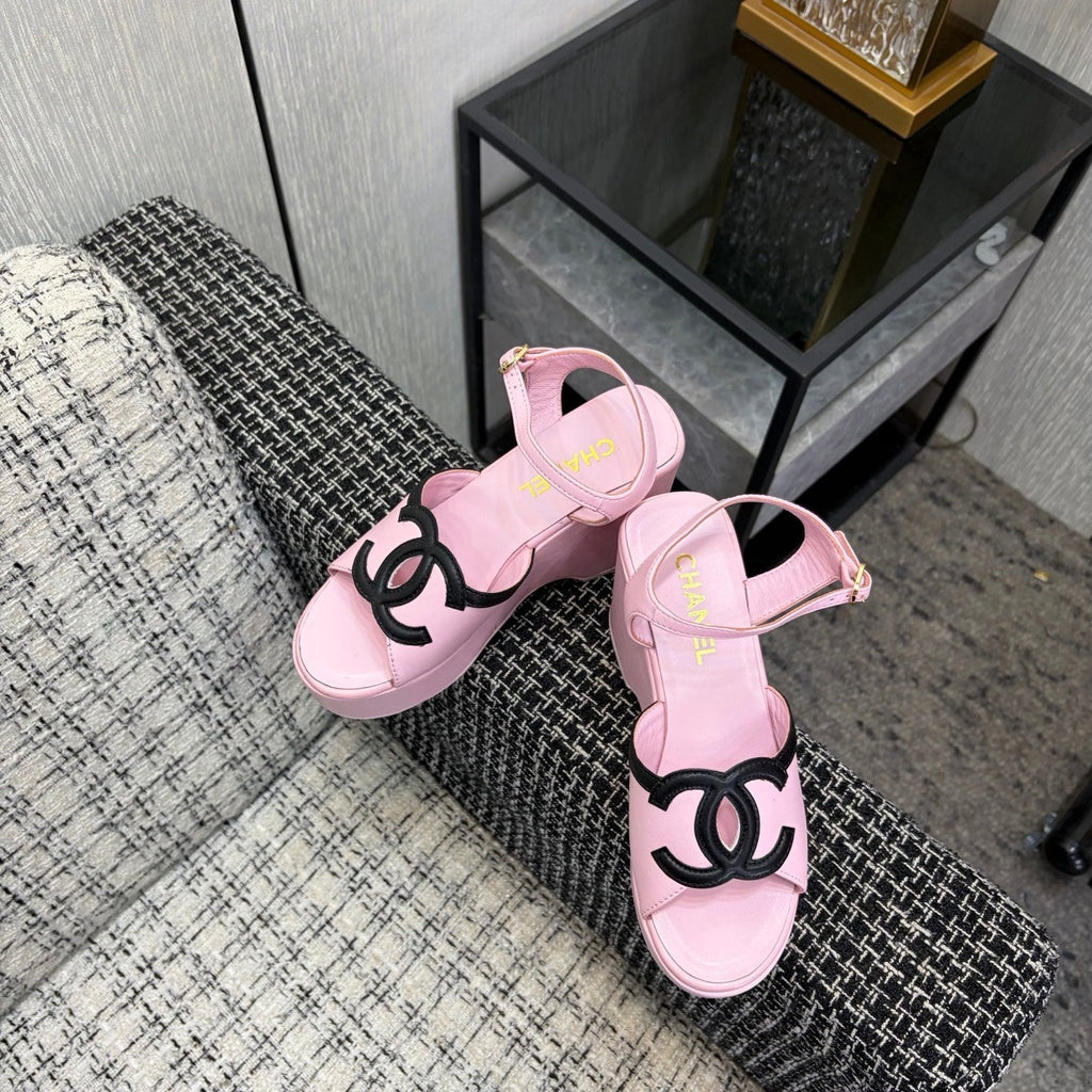 CC 26s Platform Sandals Light Pink Black Sheepskin 688703