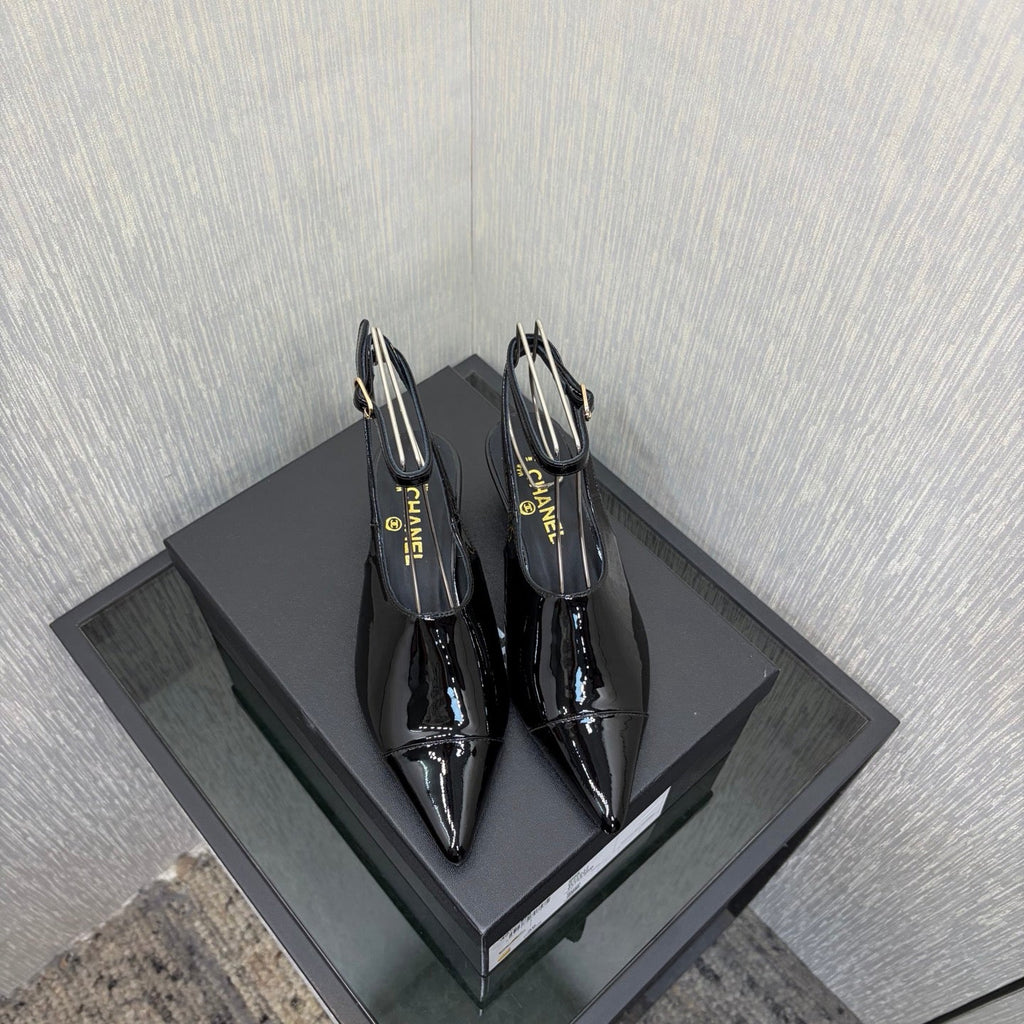 CC 2026 Slingback 4cm Black Patent Leather 688712