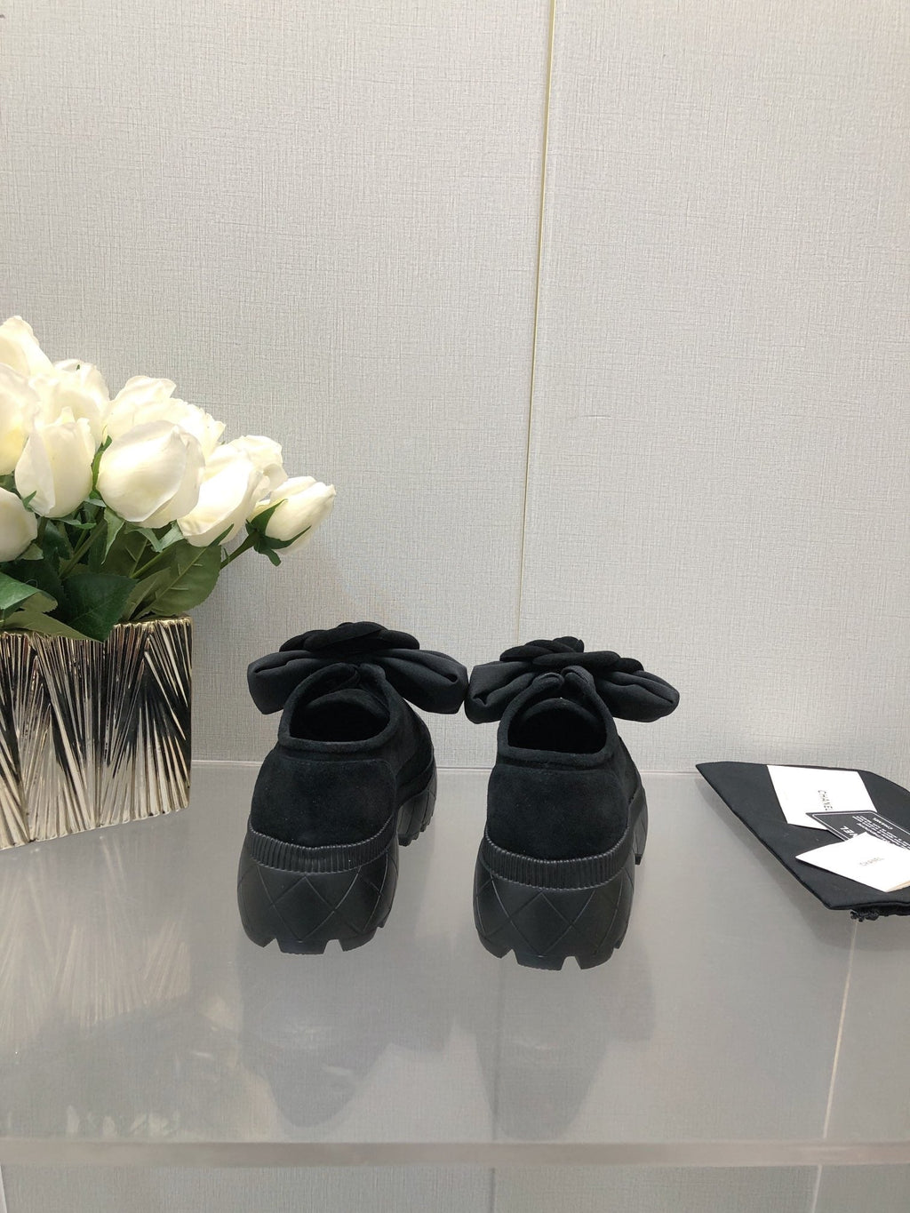 CC 26s Camellia Lug Sole Loafers Black Cotton Suede 673052