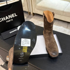 CC 2025 Short Boot Brown Suede 550662