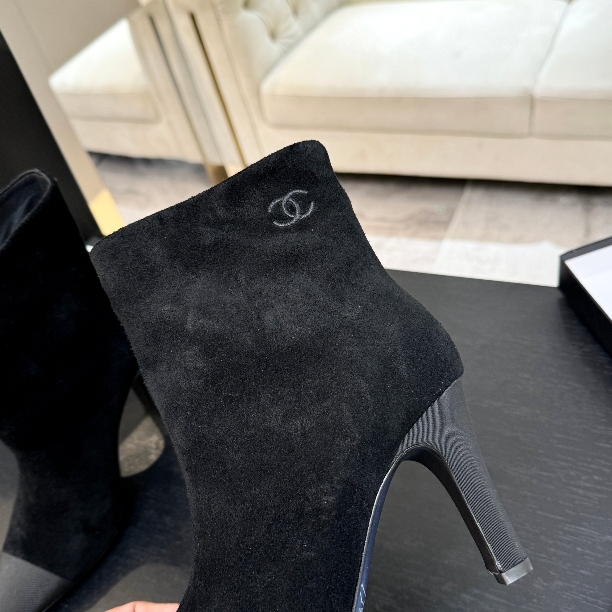 CC Gabrielle Chanel Ankle Boots 8.5cm Black Suede Black Fabric