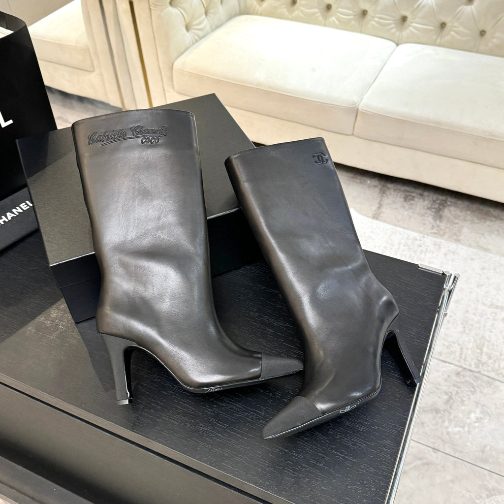 CC Gabrielle Chanel Boots 8.5cm Black Sheepskin Black Fabric