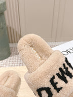 Loewe 2025 Fur Slipper Beige Black Wool 556015