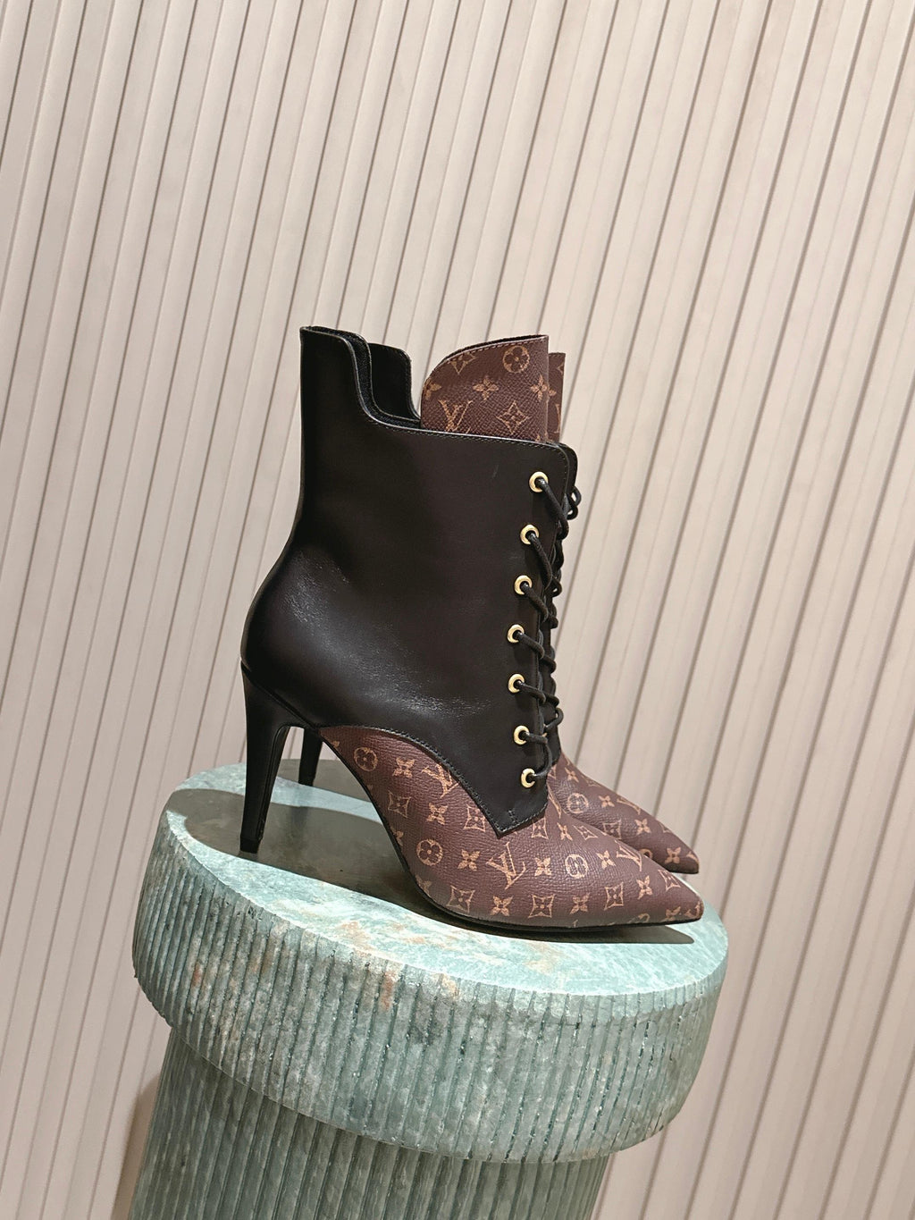 LV AW25 Ankle Boot Black Plain Calf Leather & Brown Monogram Canvas 555617