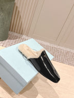 Pra 2025 Mule Black Beige Cowhide Wool 556281