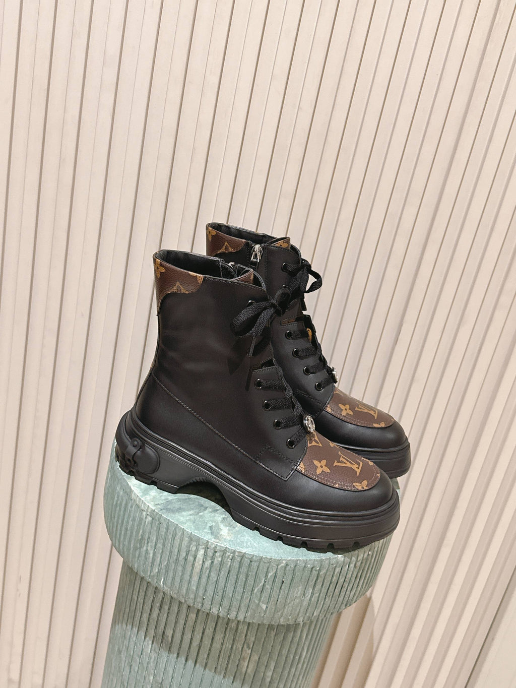 LV Squad Lace-up Ankle Boot 5cm Black Cowhide Monogram Canvas