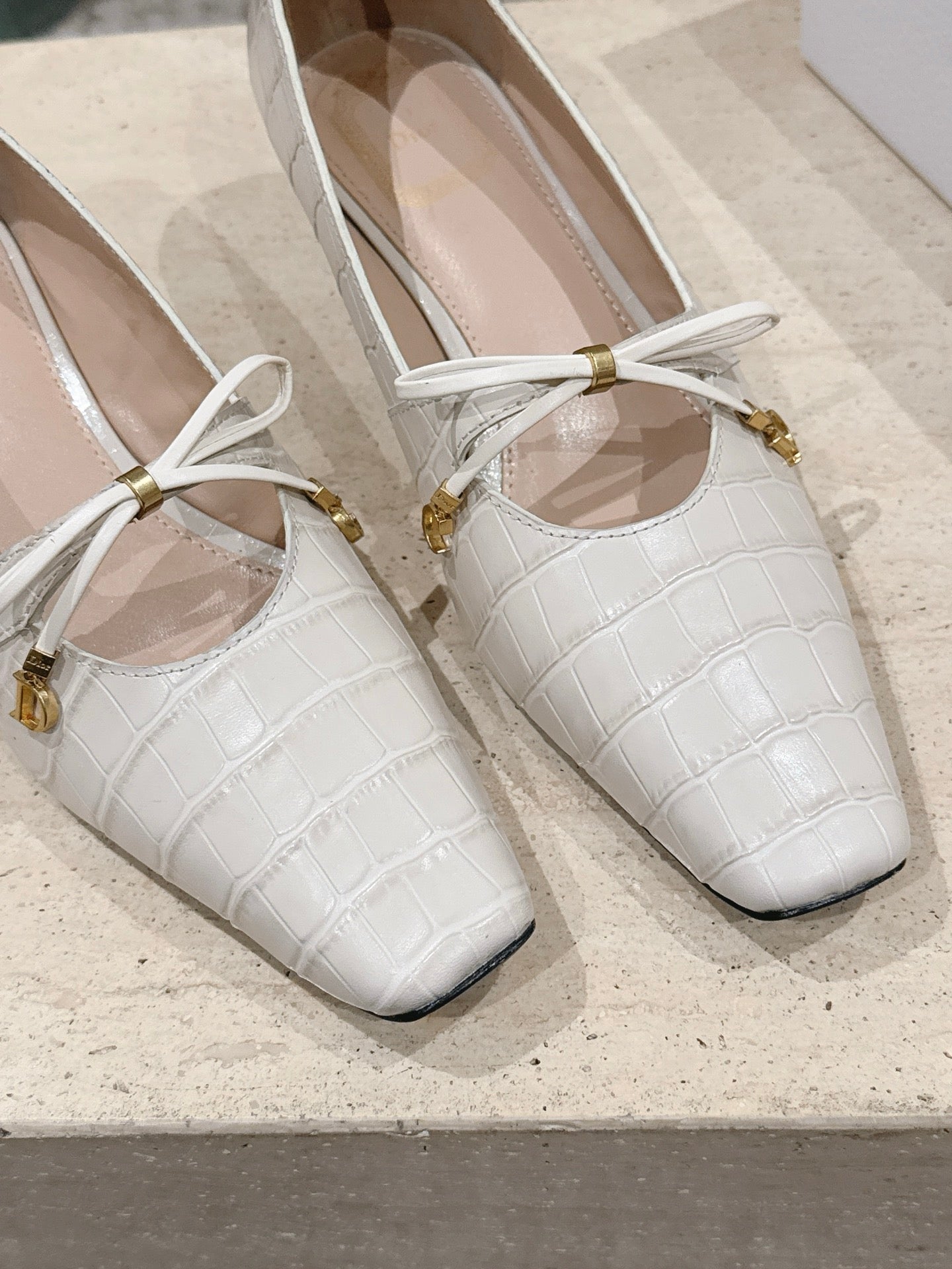 CD M  Pump 4cm White Crocodile-Printed Calfskin 694198