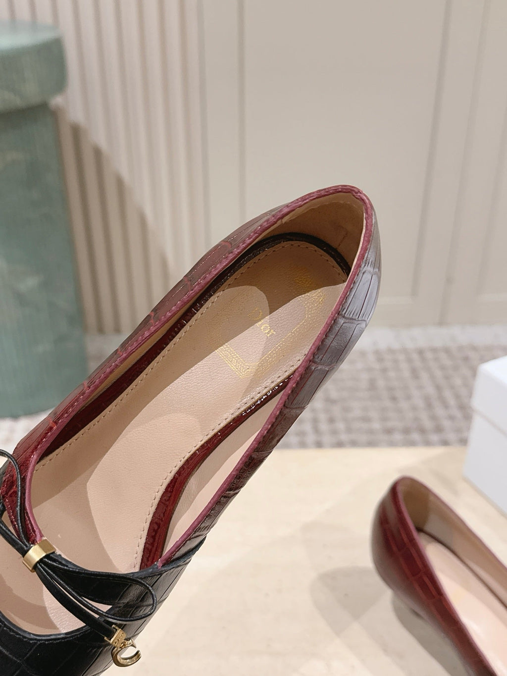 CD M  Pump 4cm Black Burgundy Crocodile-Printed Calfskin 694201