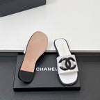 CC Slippers In White Calfskin 149748