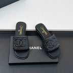 CC Slippers In Black Palm Fiber 149740