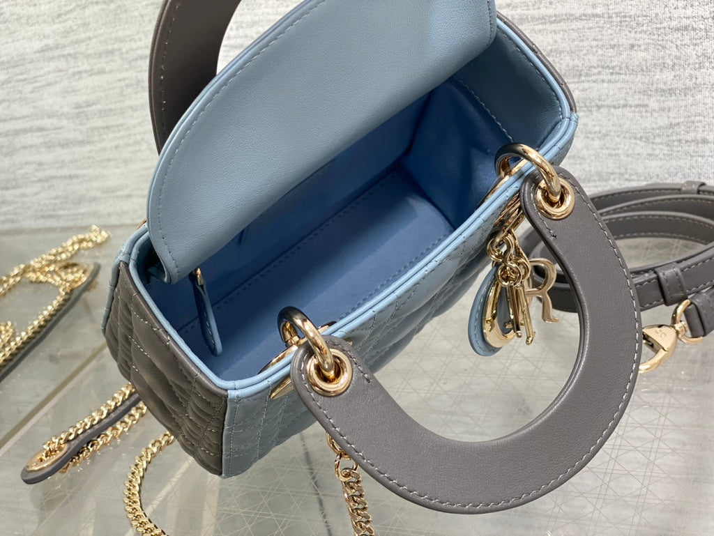 Lady Bag 17cm Celeste Blue Grey Lambksin