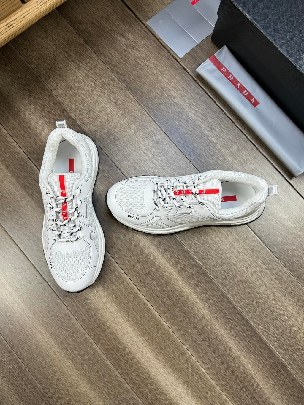 PRA SNEAKER WHITE NAPPA CALFSKIN AND FLYKNIT FABRIC