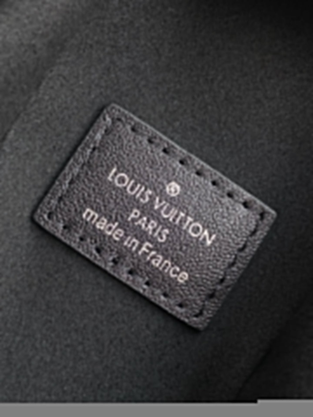 LV M25160 Side Trunk MM Bag 23.5 Black Caviar Calfskin& Cowhide HW