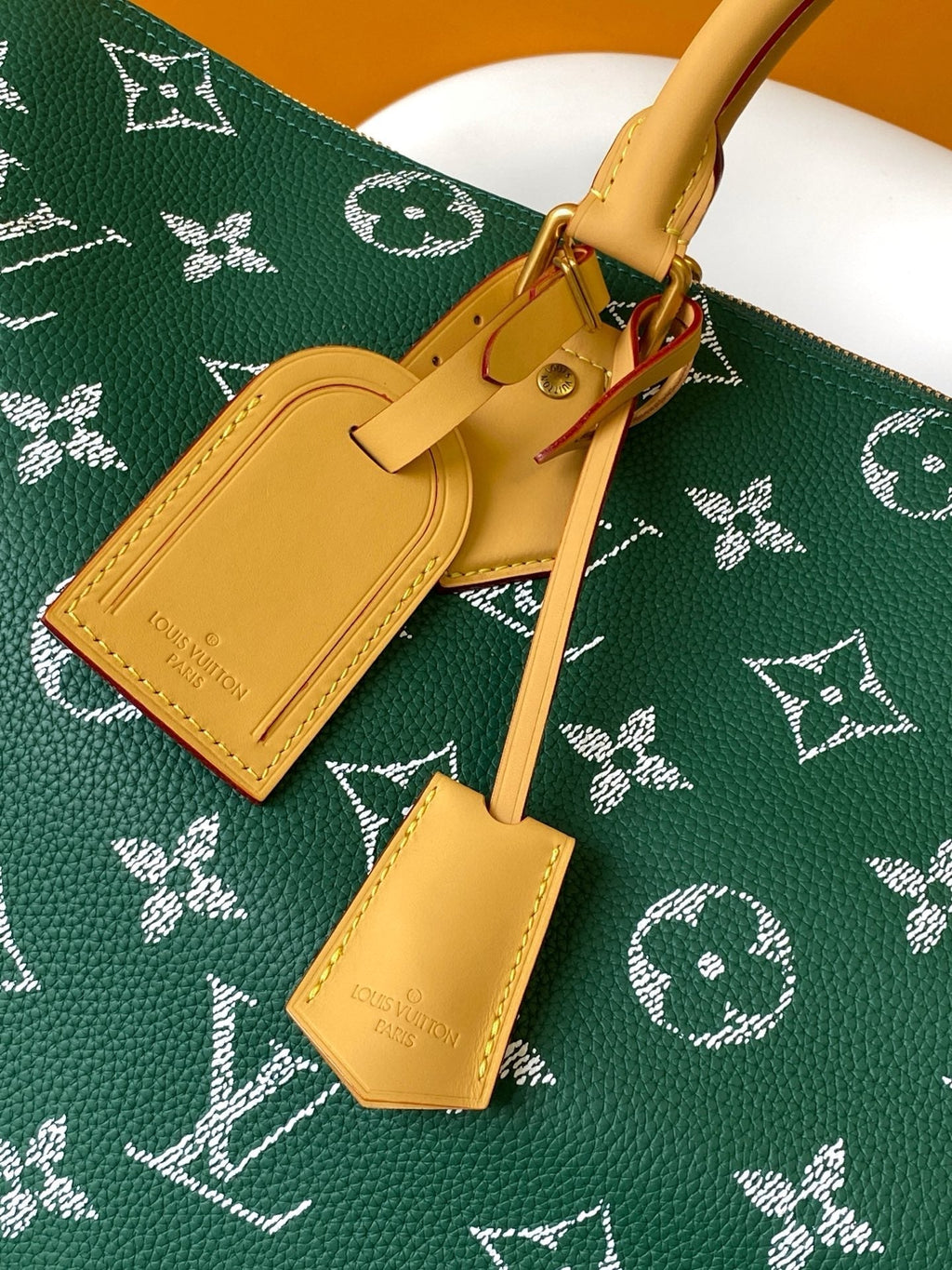 LV Speedy P9 Bandoulière 50 Green Cowhide GHW