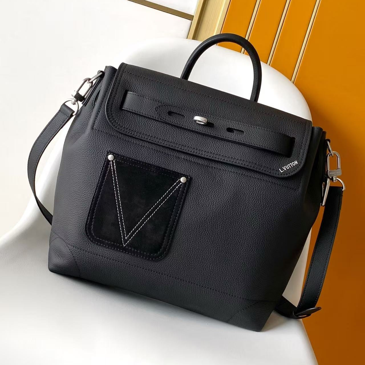 LV Steamer 30 Handbag Black Calfskin