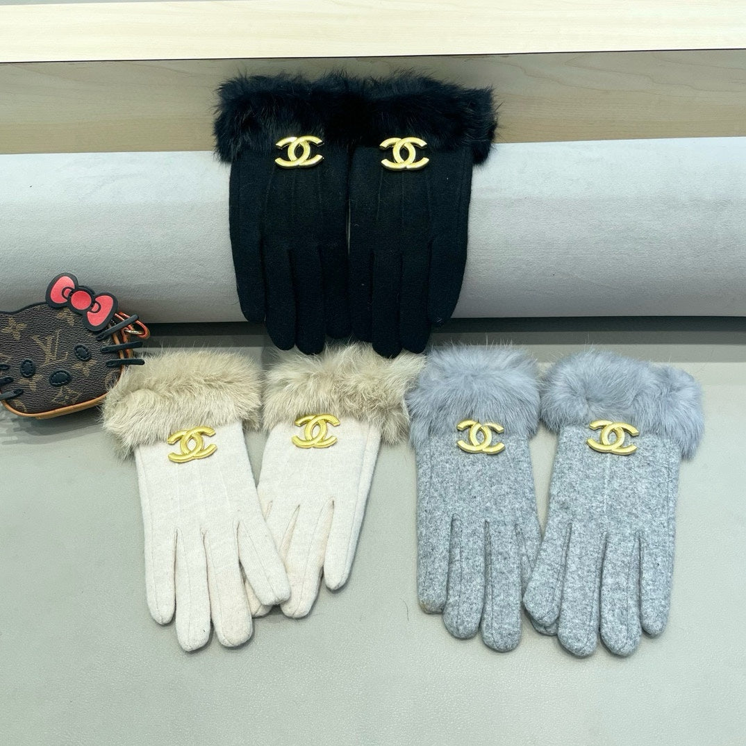 GLOVES IN BLACK WOOL AND RABBIT FUR 417168