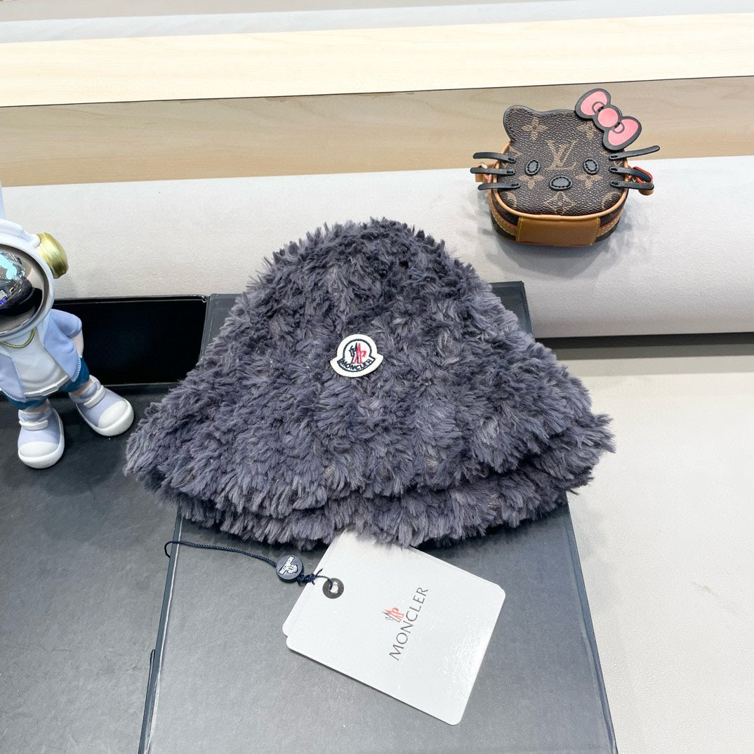 BUCKET HAT IN SLATE GRAY FLEECE 435041