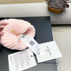 WOOL BEANIE WITH POM POM LIGHT PINK 435047