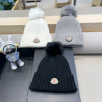 BEANIE HAT IN BLACK WOOL WITH POM POM 438105