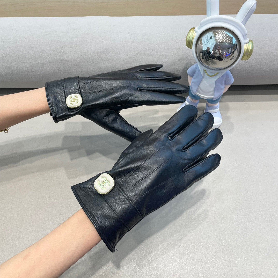 GLOVES IN BLACK LAMBSKIN 463791